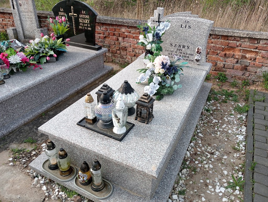 Grób Wiesław Lis