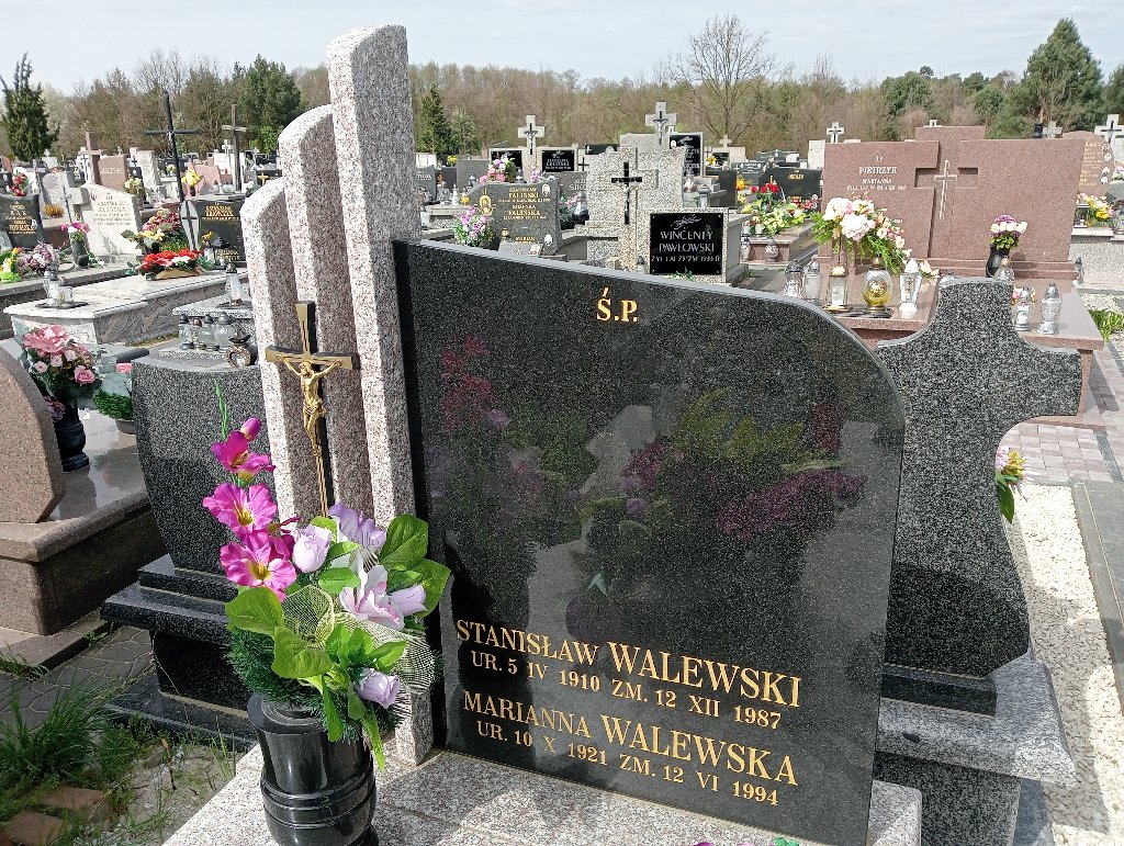 Stanisław Walewski 1910 Cerekiew - Grobonet - Wyszukiwarka osób pochowanych